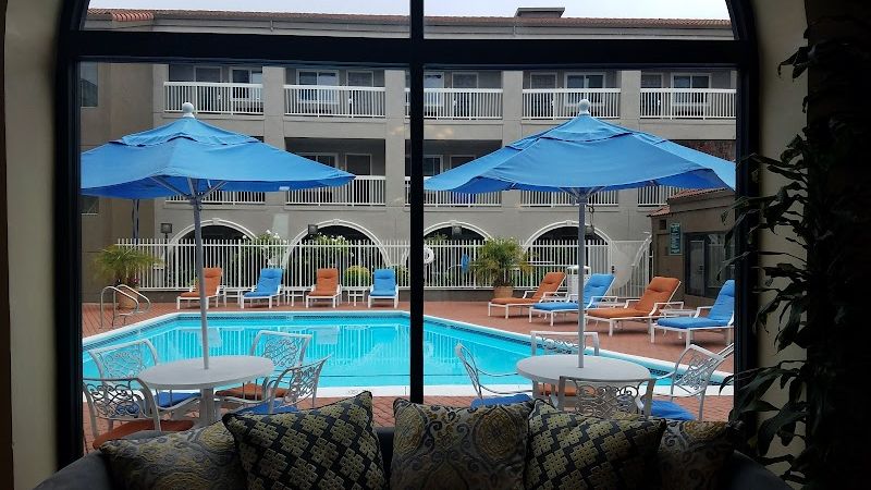 Photo of La Quinta Inn & Suites by Wyndham San Francisco Airport West