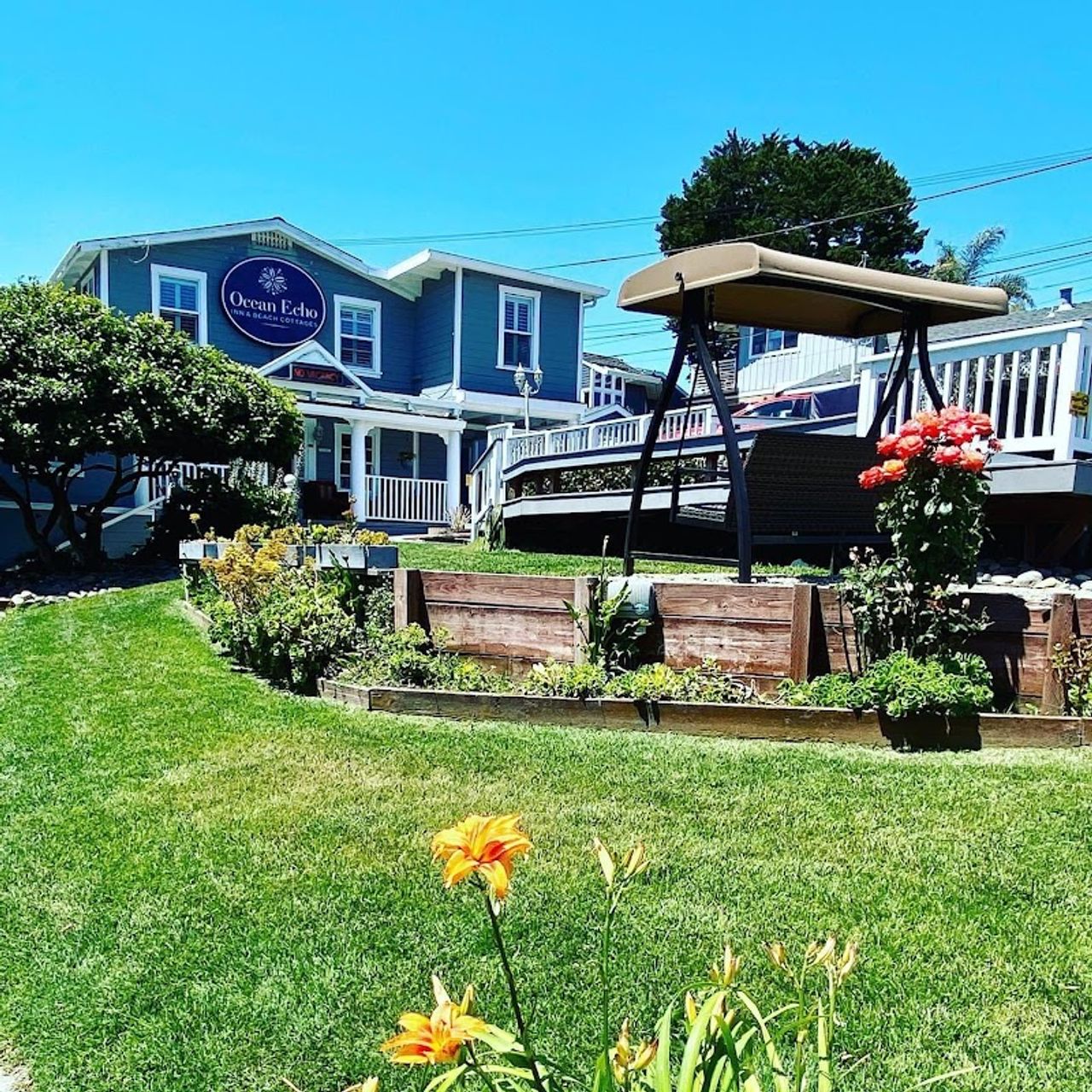Photo of Ocean Echo Inn & Beach Cottages