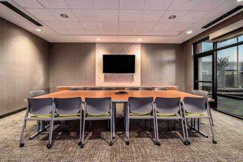 Photo of SpringHill Suites Oakland Airport