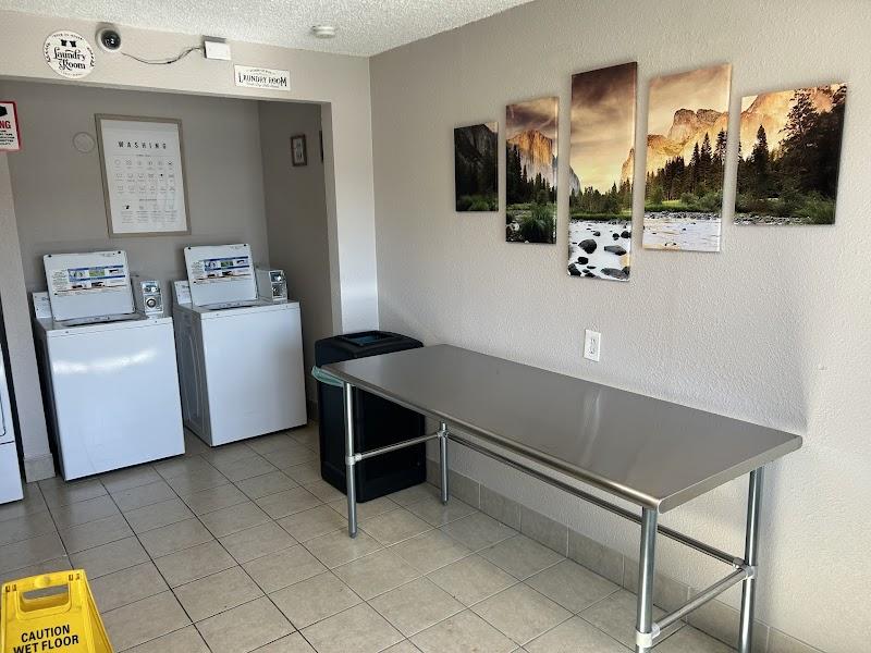 Photo of Days Inn by Wyndham Turlock