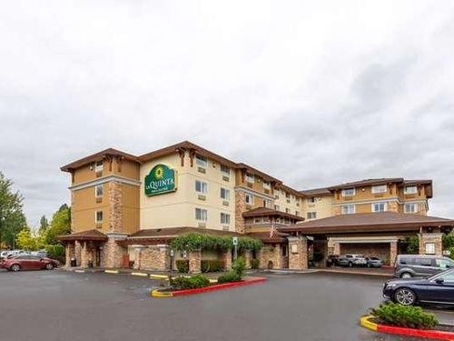 La Quinta Inn & Suites by Wyndham Vancouver