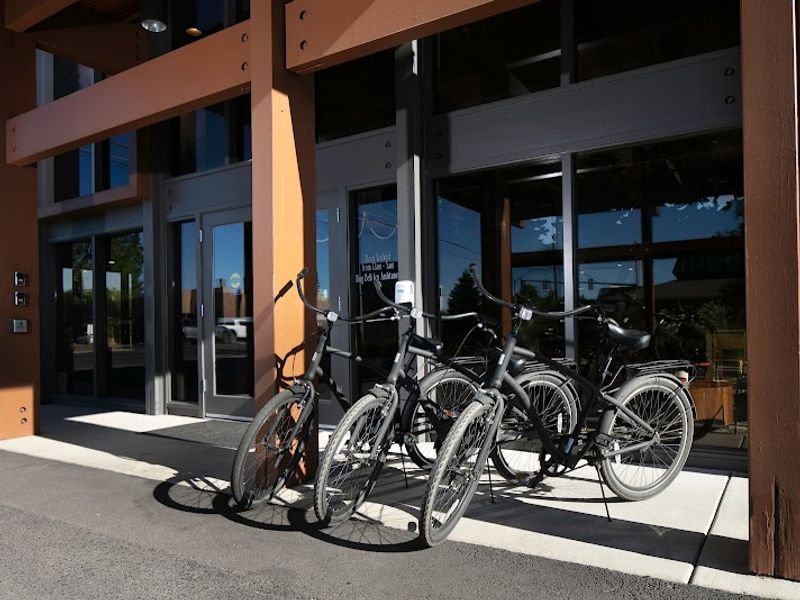 Waypoint Hotel