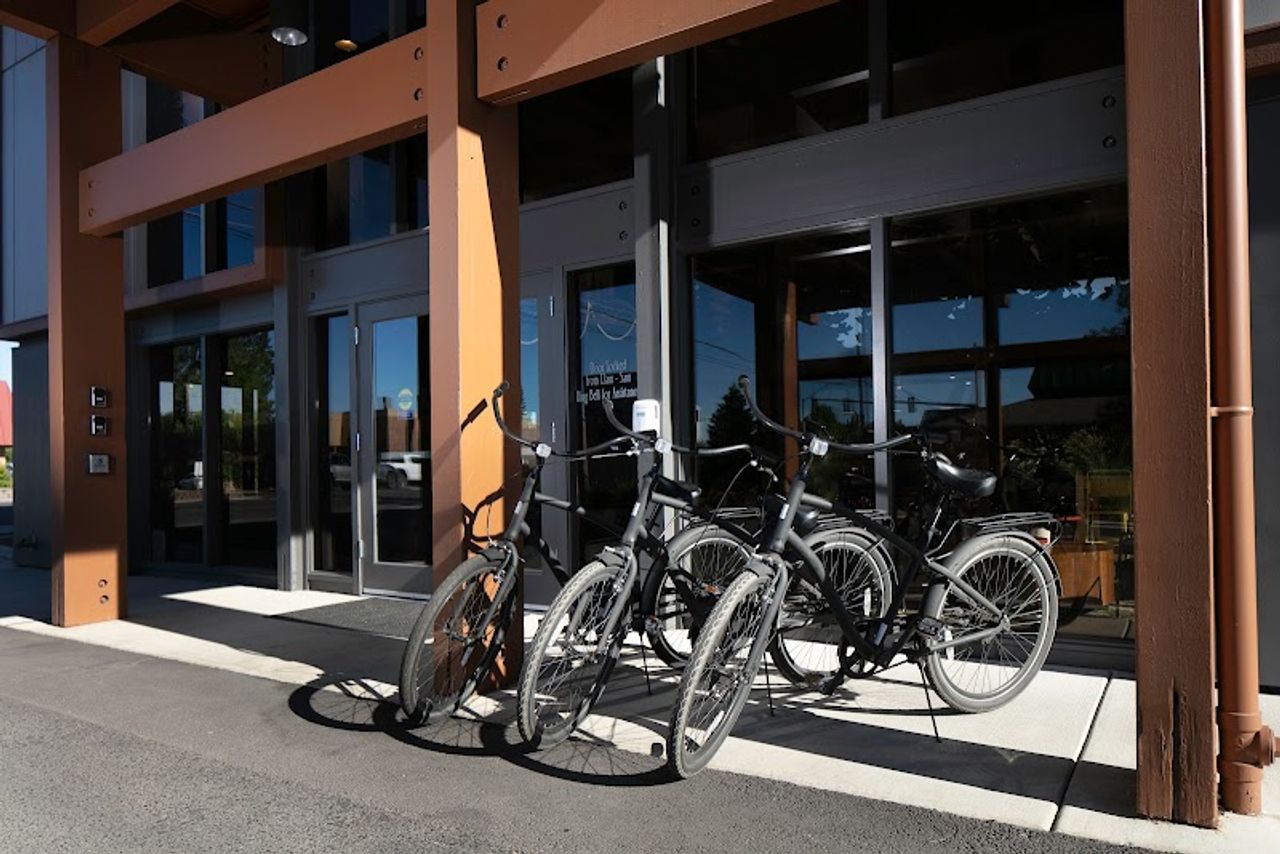 Photo of Waypoint Hotel