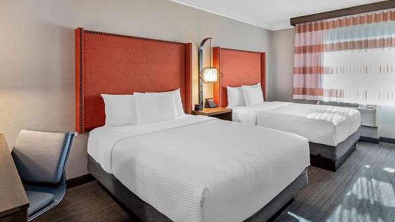 Photo of La Quinta Inn & Suites by Wyndham San Francisco Airport N