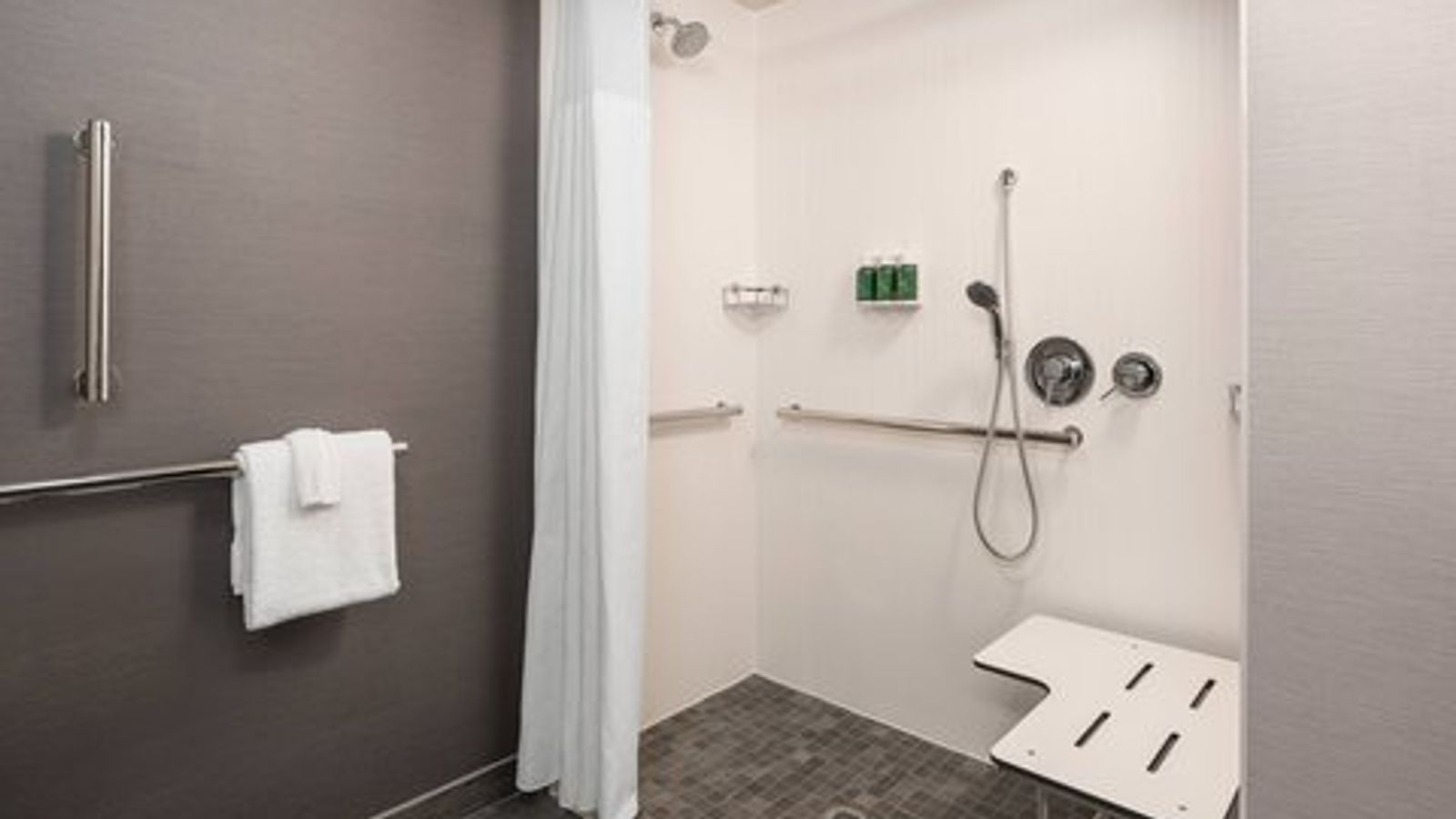 Photo of Courtyard Seattle Southcenter