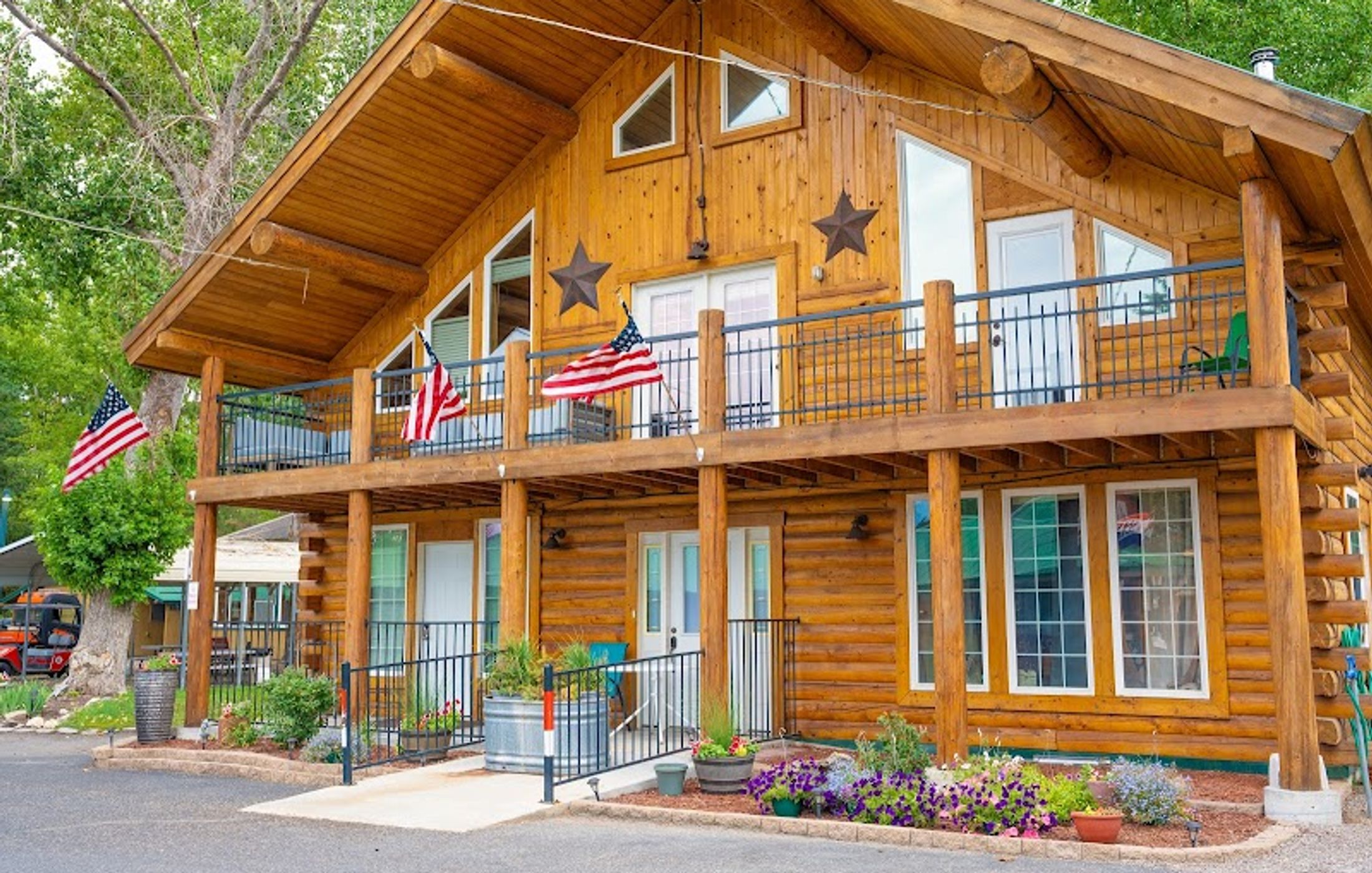 Alpine Lodge Motel and RV
