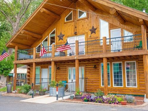 Alpine Lodge Motel and RV