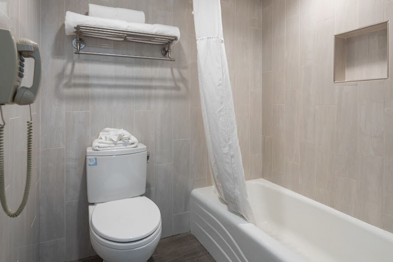 Photo of Atherton Park Inn & Suites Redwood City