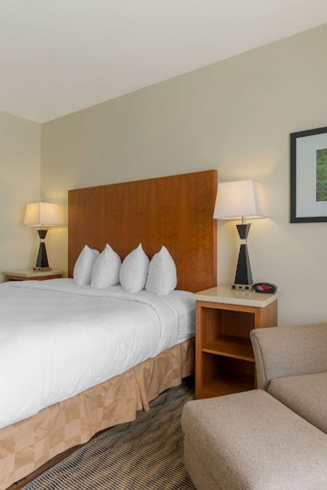 Photo of Best Western Plus Park Place Inn & Suites