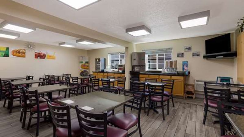 Photo of Quality Inn & Suites Medford Airport