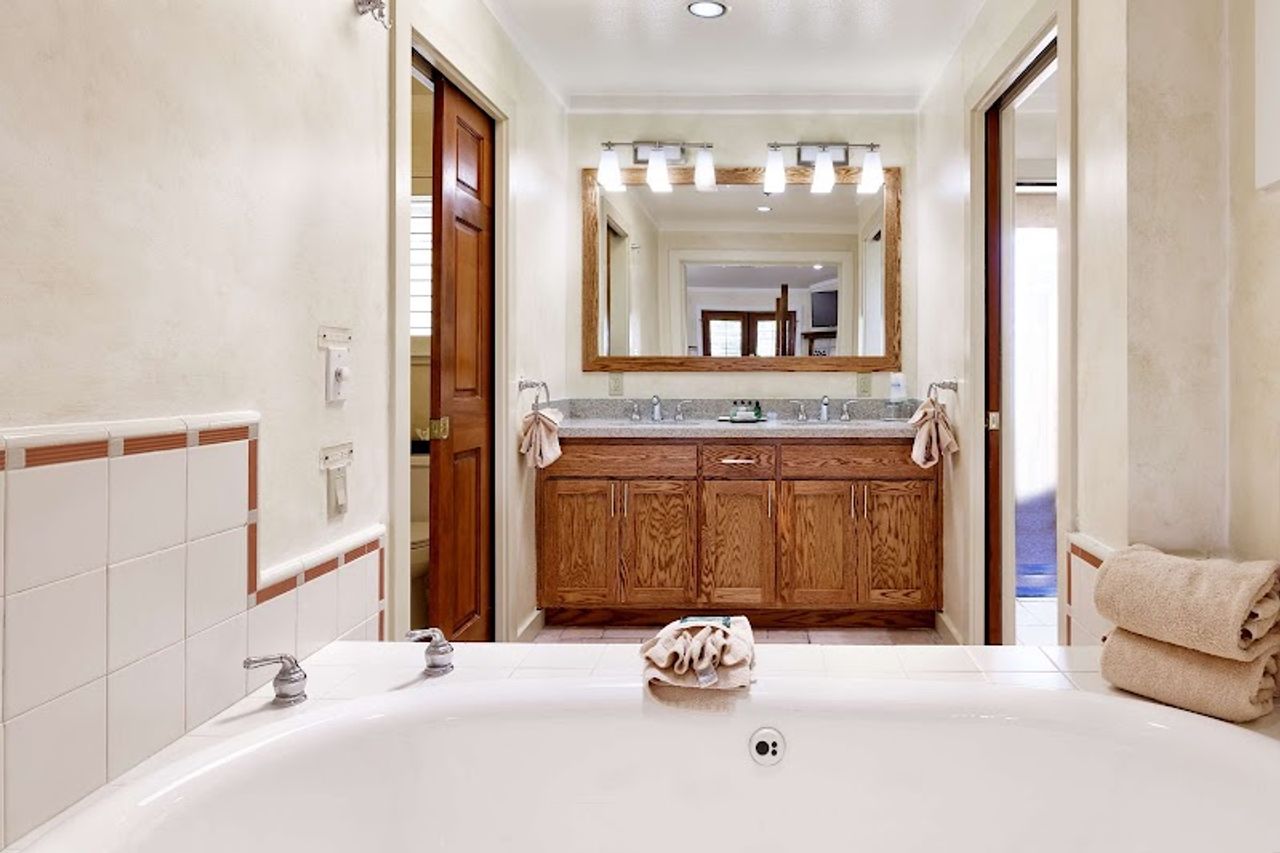 Photo of Sonoma Valley Inn, Tapestry Collection by Hilton