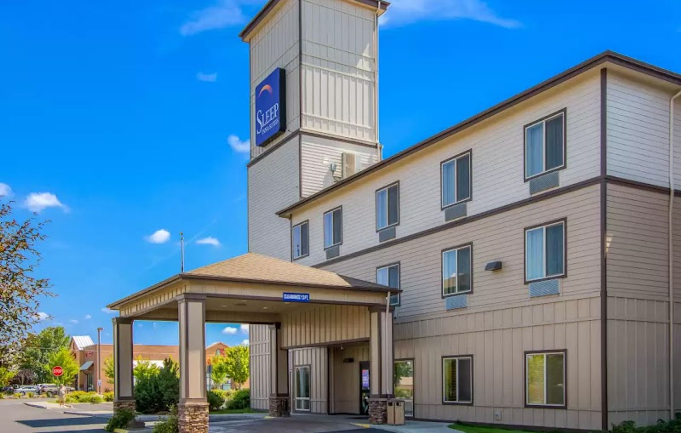 Sleep Inn & Suites