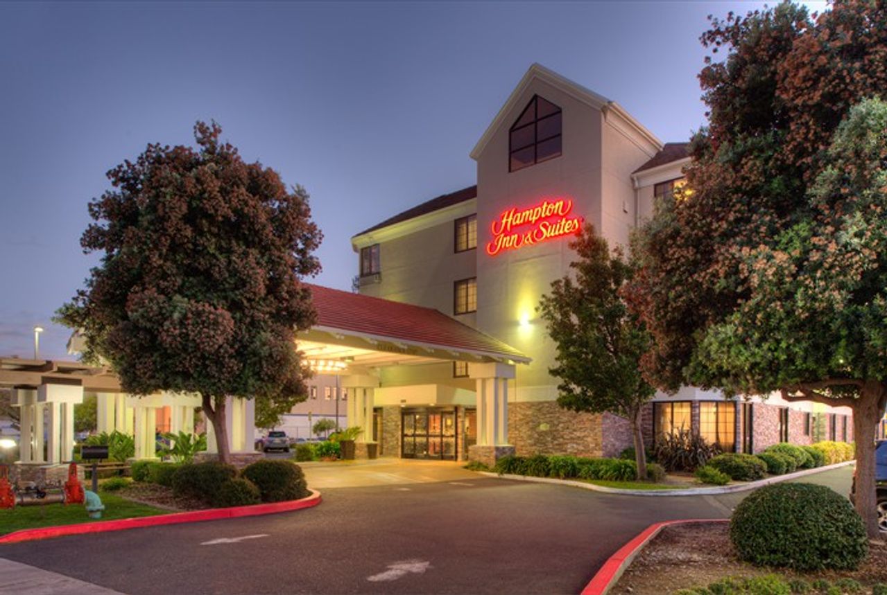 Photo of Hampton Inn & Suites San Francisco-Burlingame-Airport South