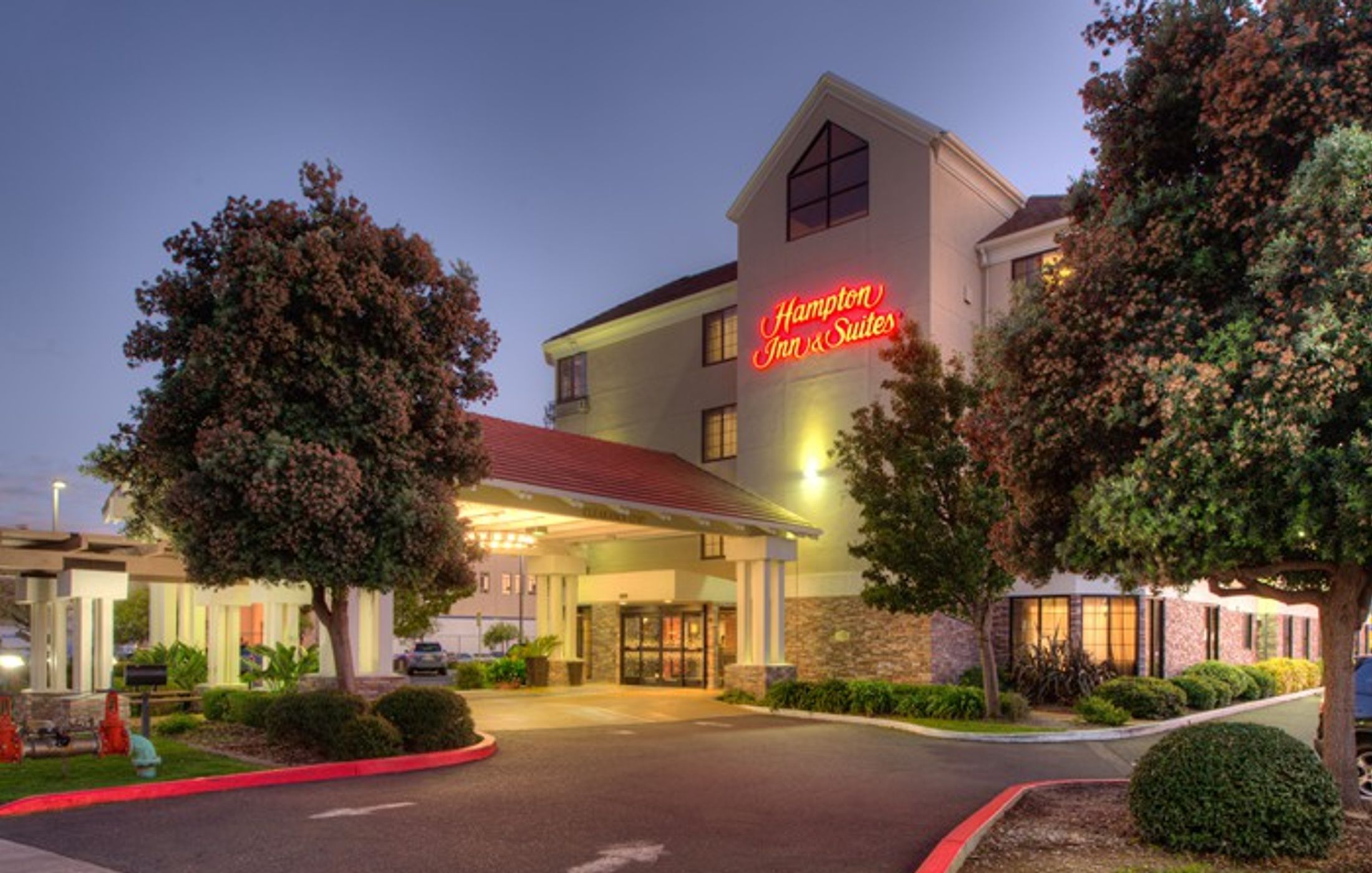 Hampton Inn & Suites San Francisco-Burlingame-Airport South
