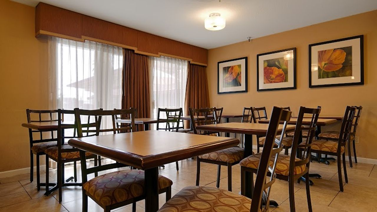 Photo of Best Western Plus Executive Inn & Suites