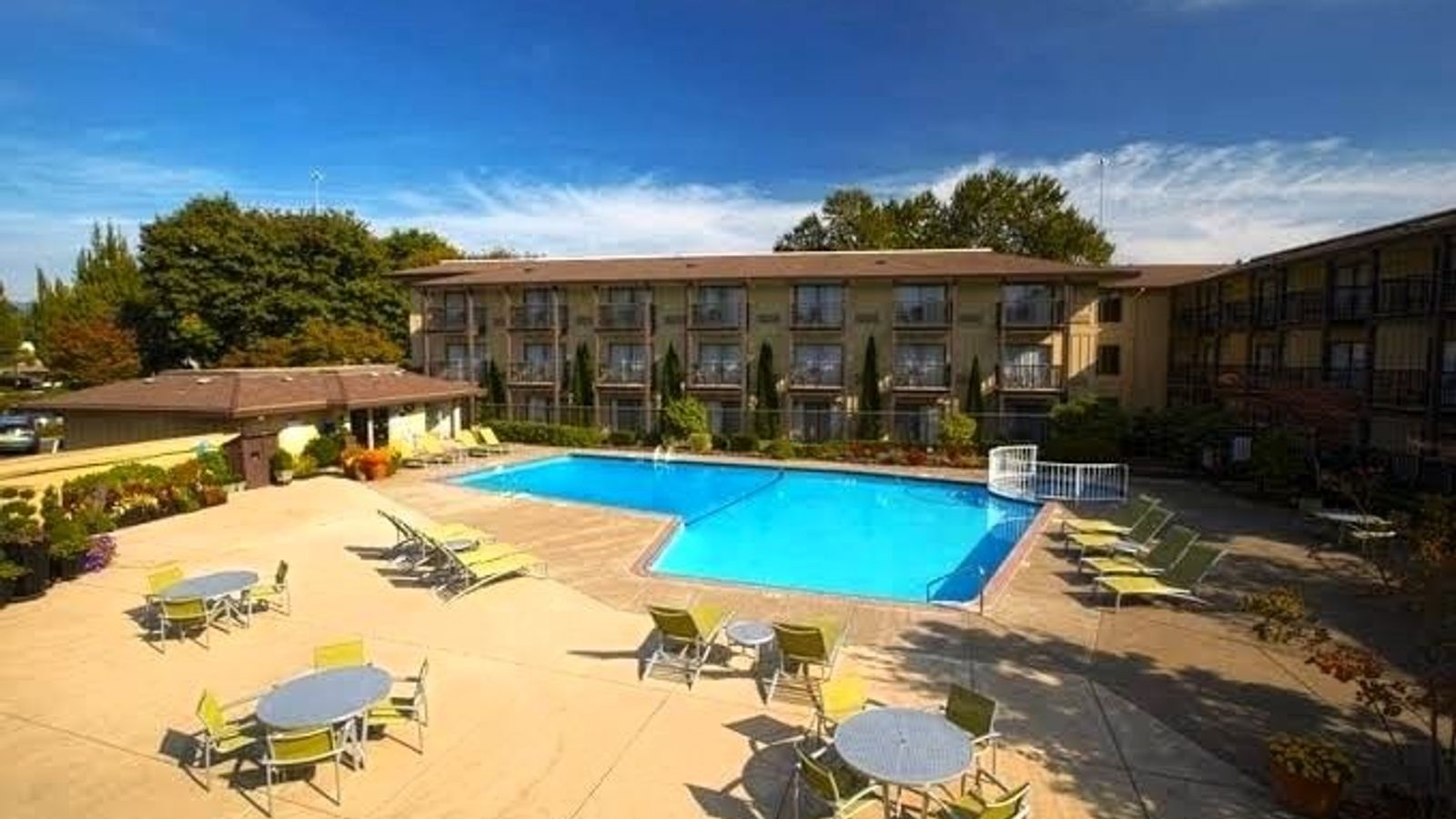 Photo of Valley River Inn - Outdoor Pool and Hot Tub