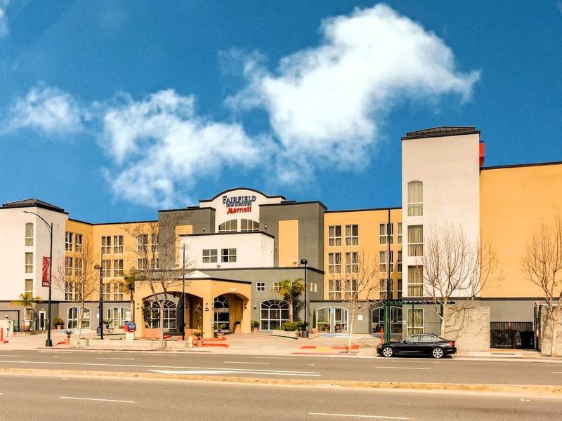 Fairfield Inn & Suites by Marriott San Francisco Airport/Millbrae