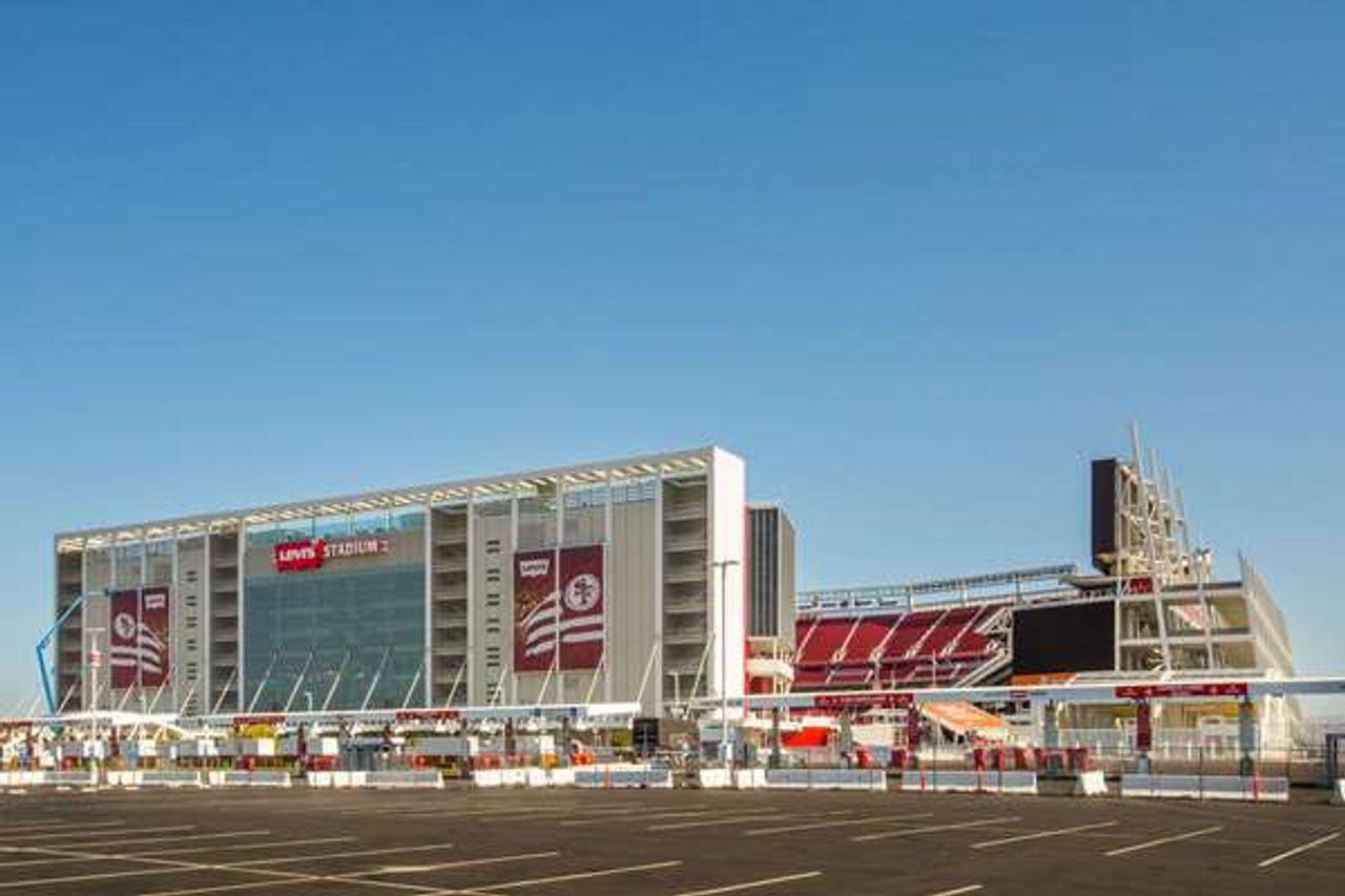 Photo of Super 8 by Wyndham Mountain View