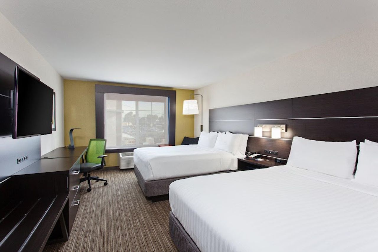 Photo of Holiday Inn Express & Suites Oakland-Airport by IHG