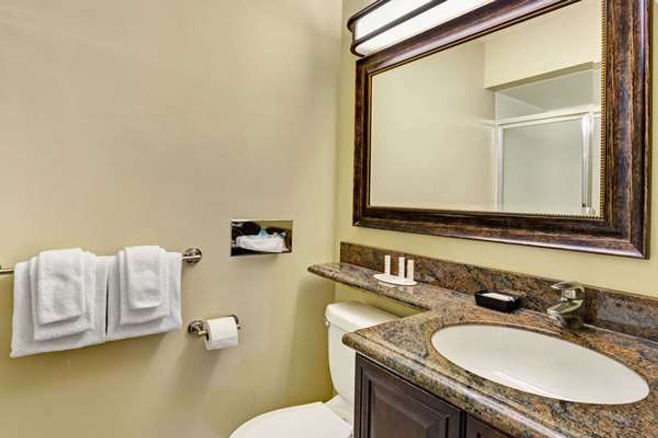 Photo of Travelodge by Wyndham Presidio San Francisco