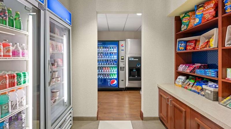 Photo of Hampton Inn & Suites Burlington