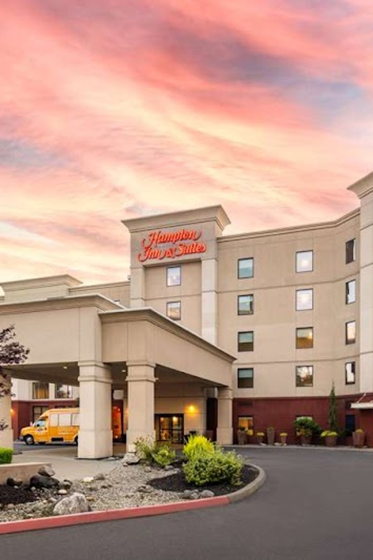 Photo of Hampton Inn & Suites Seattle-Airport/28th Ave