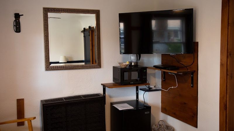 Photo of Left Coast Lodge