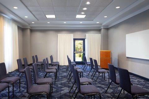 Photo of Courtyard Newark Silicon Valley