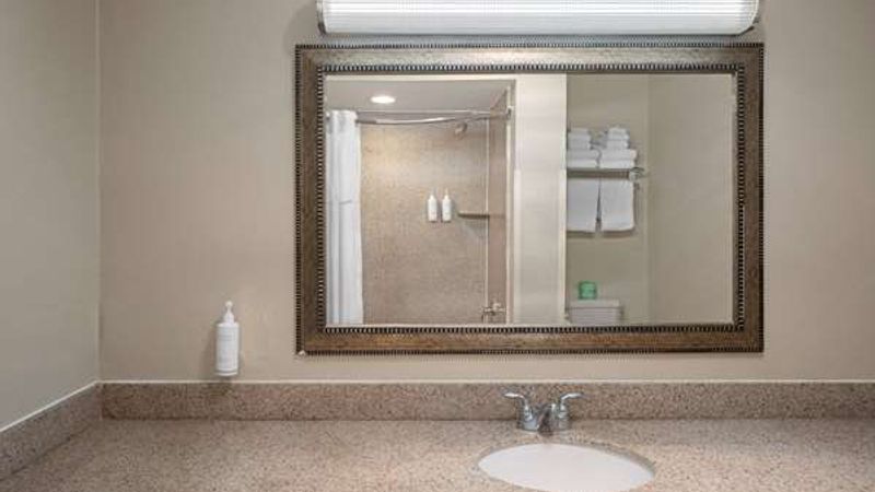 Photo of Days Inn by Wyndham Klamath Falls