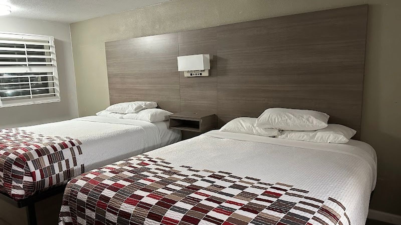 Photo of Ramada by Wyndham Medford Airport North