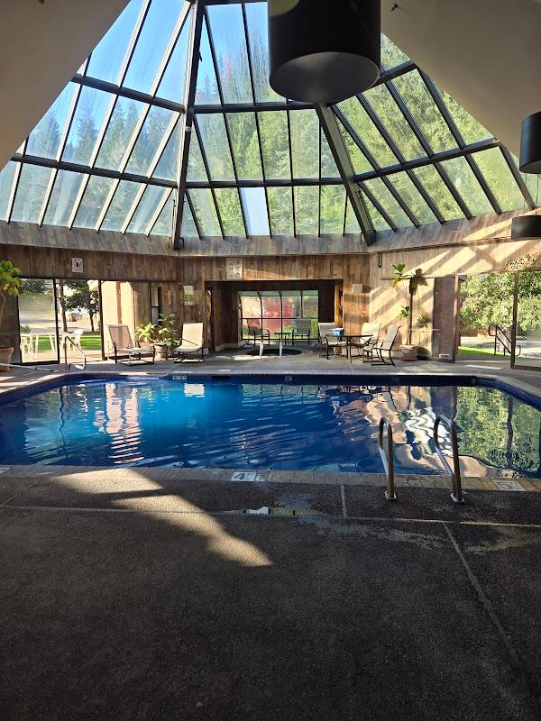 Photo of Wallace Inn - Indoor pool and hot tub