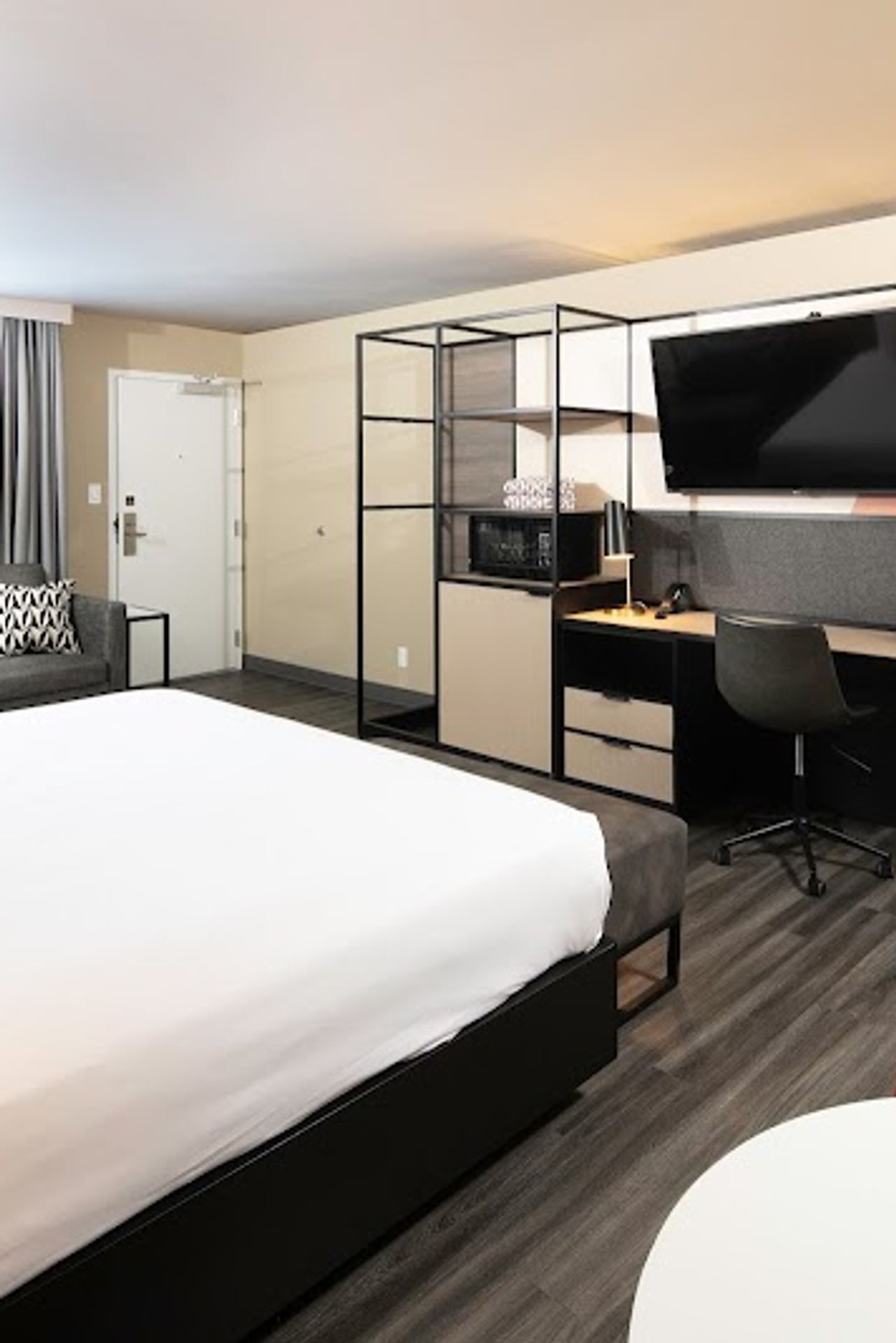 Photo of Waypoint Hotel