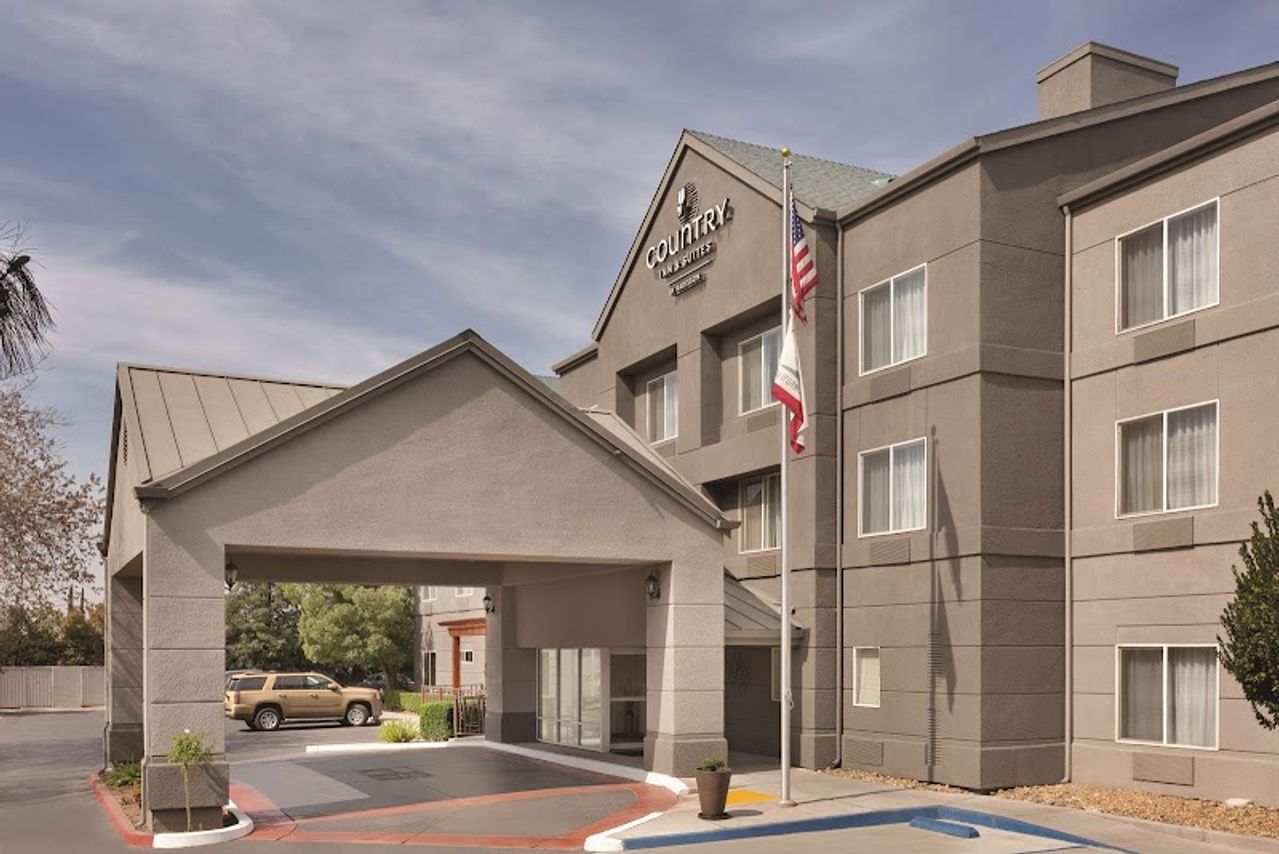 Photo of Country Inn & Suites by Radisson, Fresno North, CA
