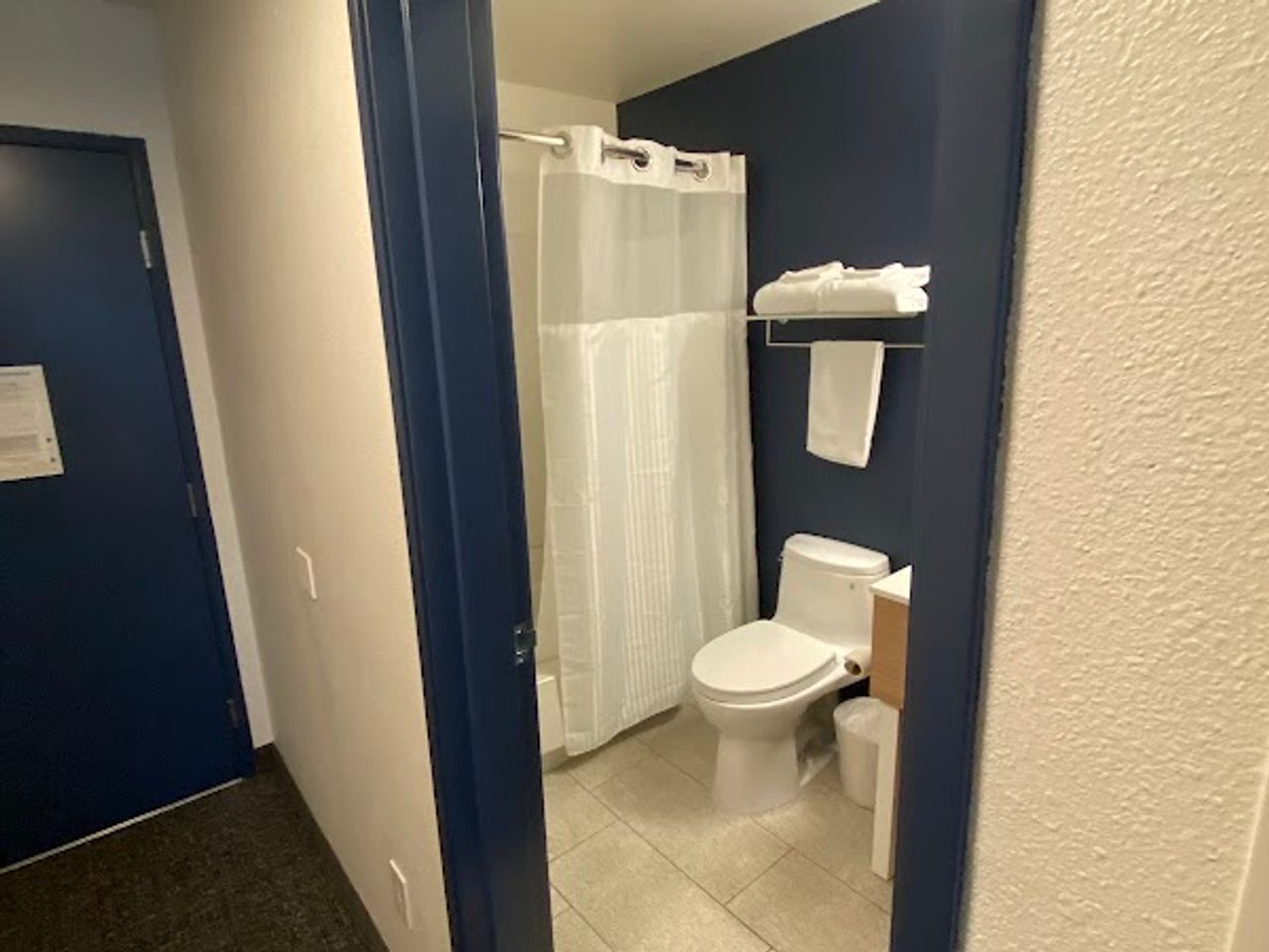 Photo of Spark by Hilton Springfield Eugene - Room, Bathroom