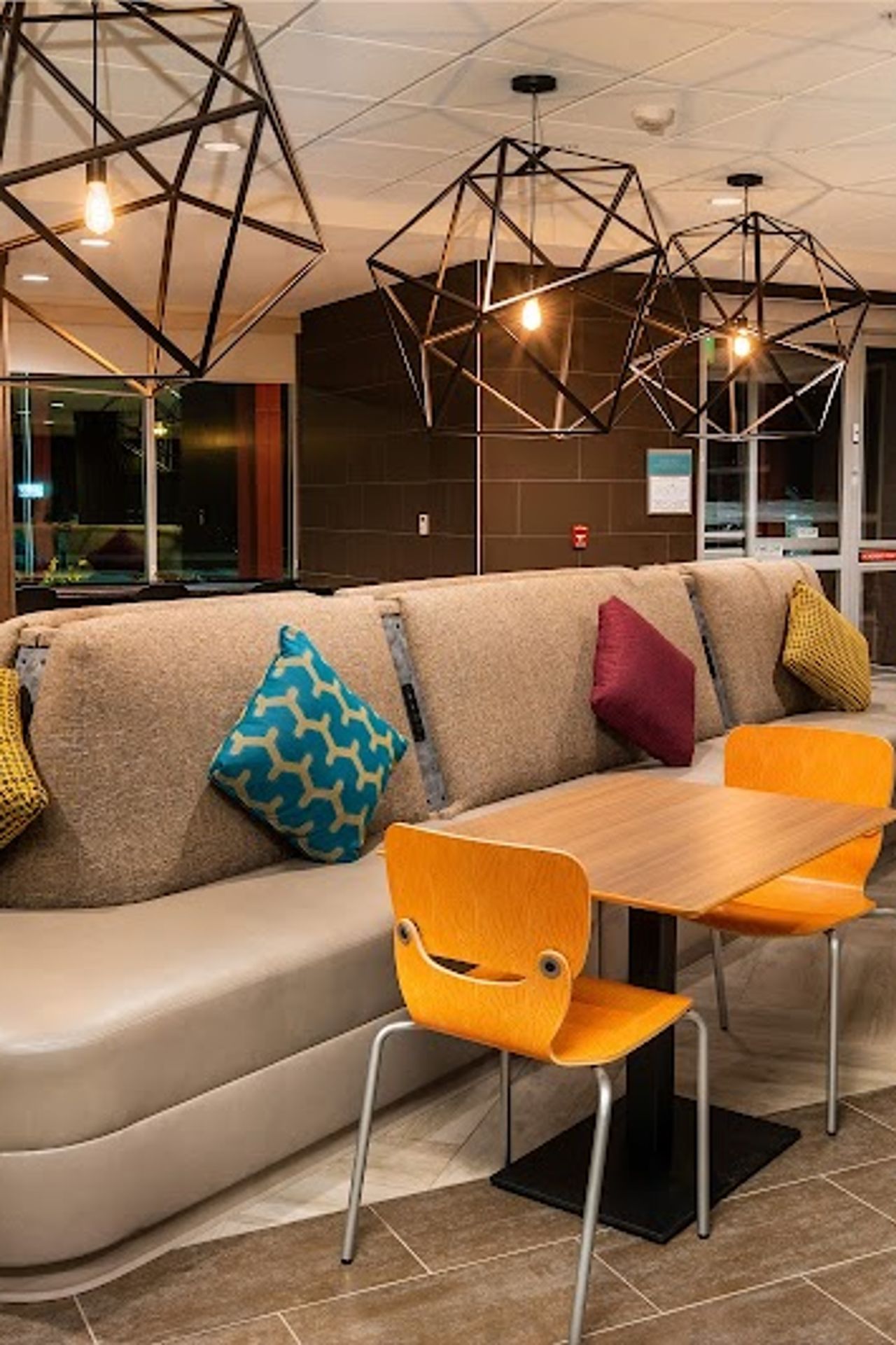 Photo of Home2 Suites by Hilton Bakersfield