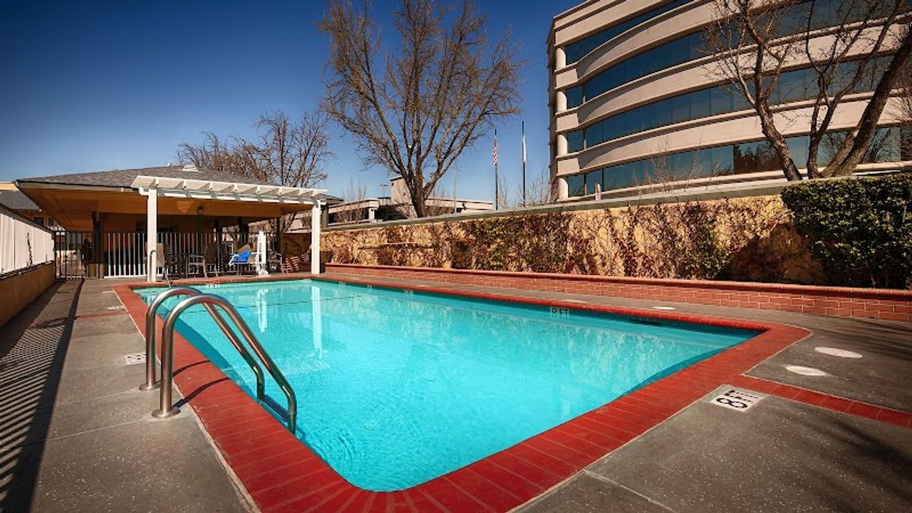 Photo of Best Western Town House Lodge