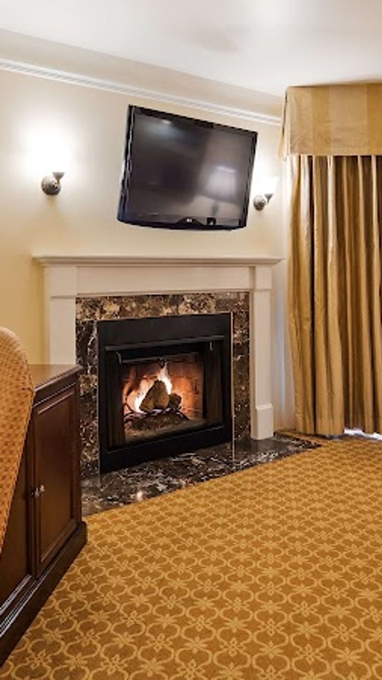 Photo of Victorian Inn - premier accessible room