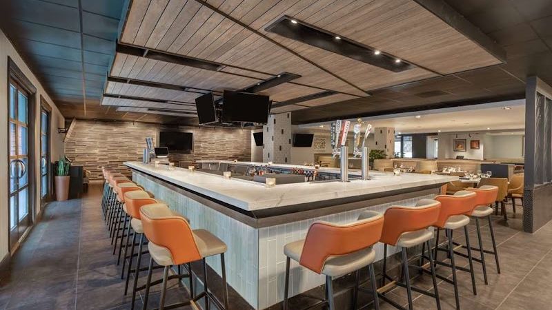 Photo of DoubleTree by Hilton San Francisco South Airport Blvd