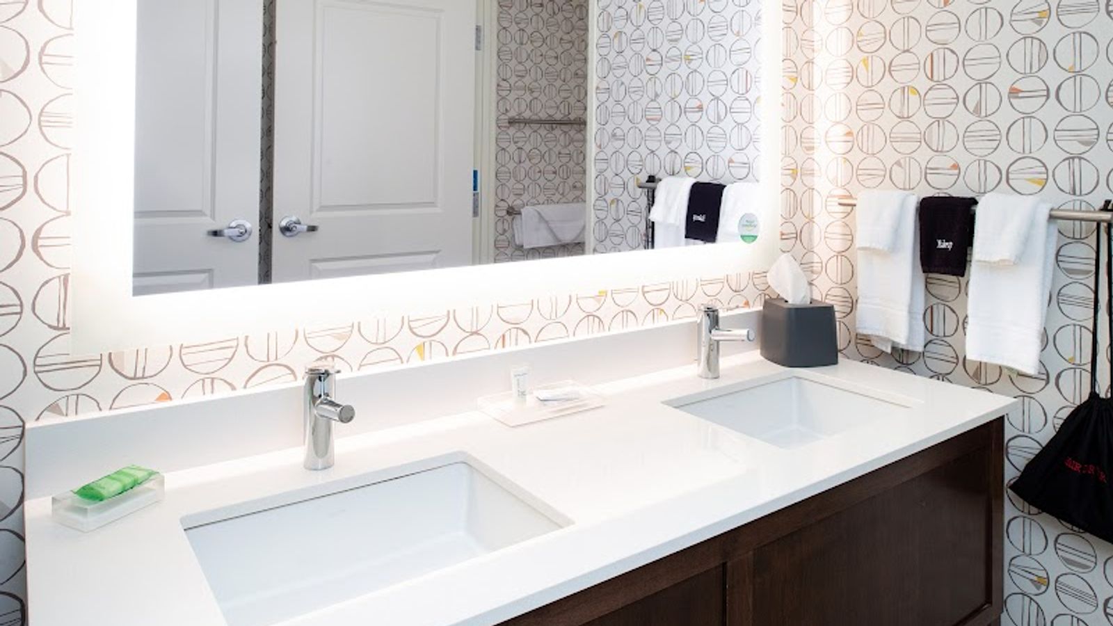 Photo of Holiday Inn & Suites Idaho Falls