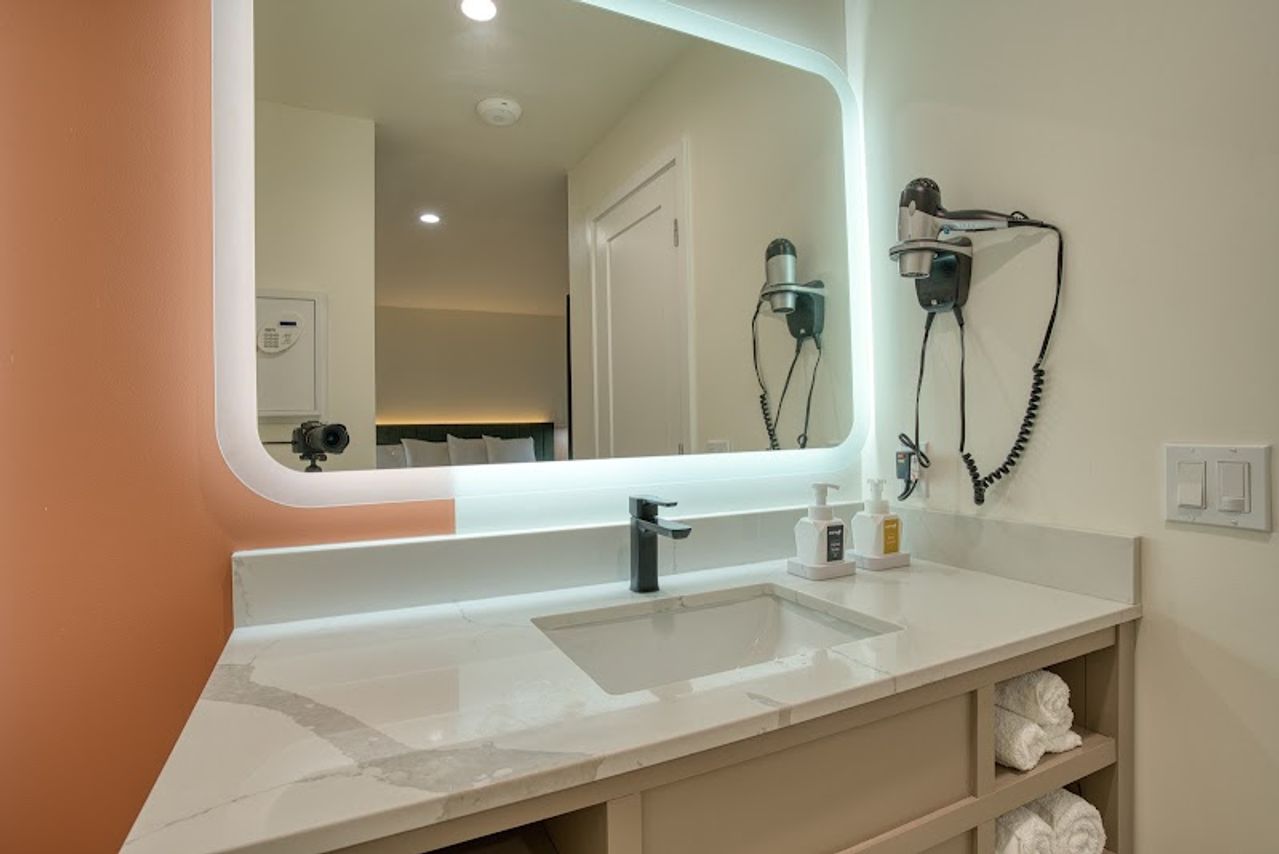 Photo of La Casa Inn