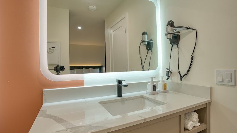 Photo of La Casa Inn