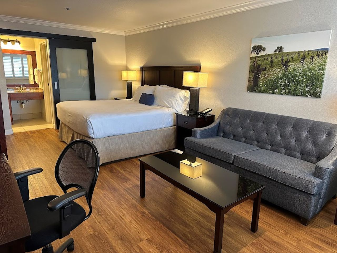 Photo of Best Western Dry Creek Inn