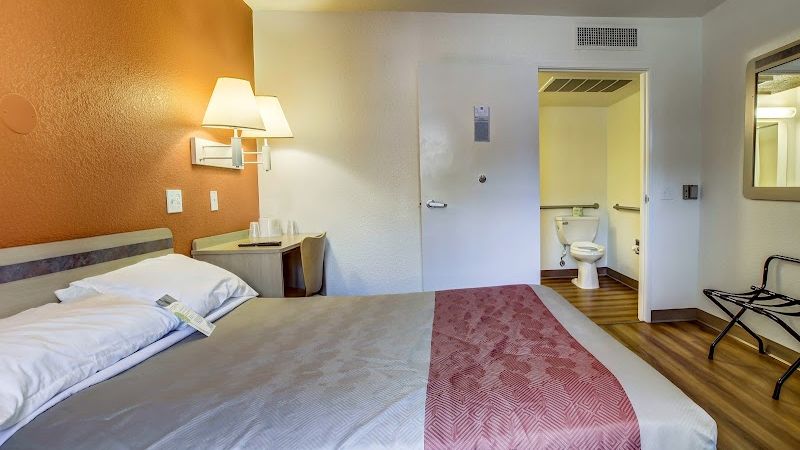 Photo of Motel 6 Grants Pass, OR