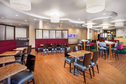 Photo of SpringHill Suites Modesto