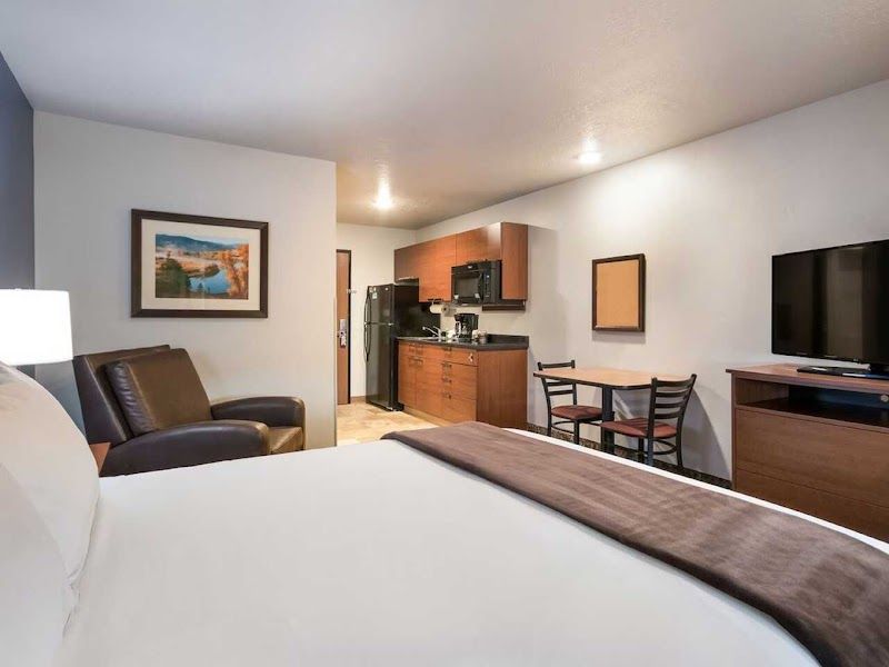 Photo of MainStay Suites Spokane Valley - Room