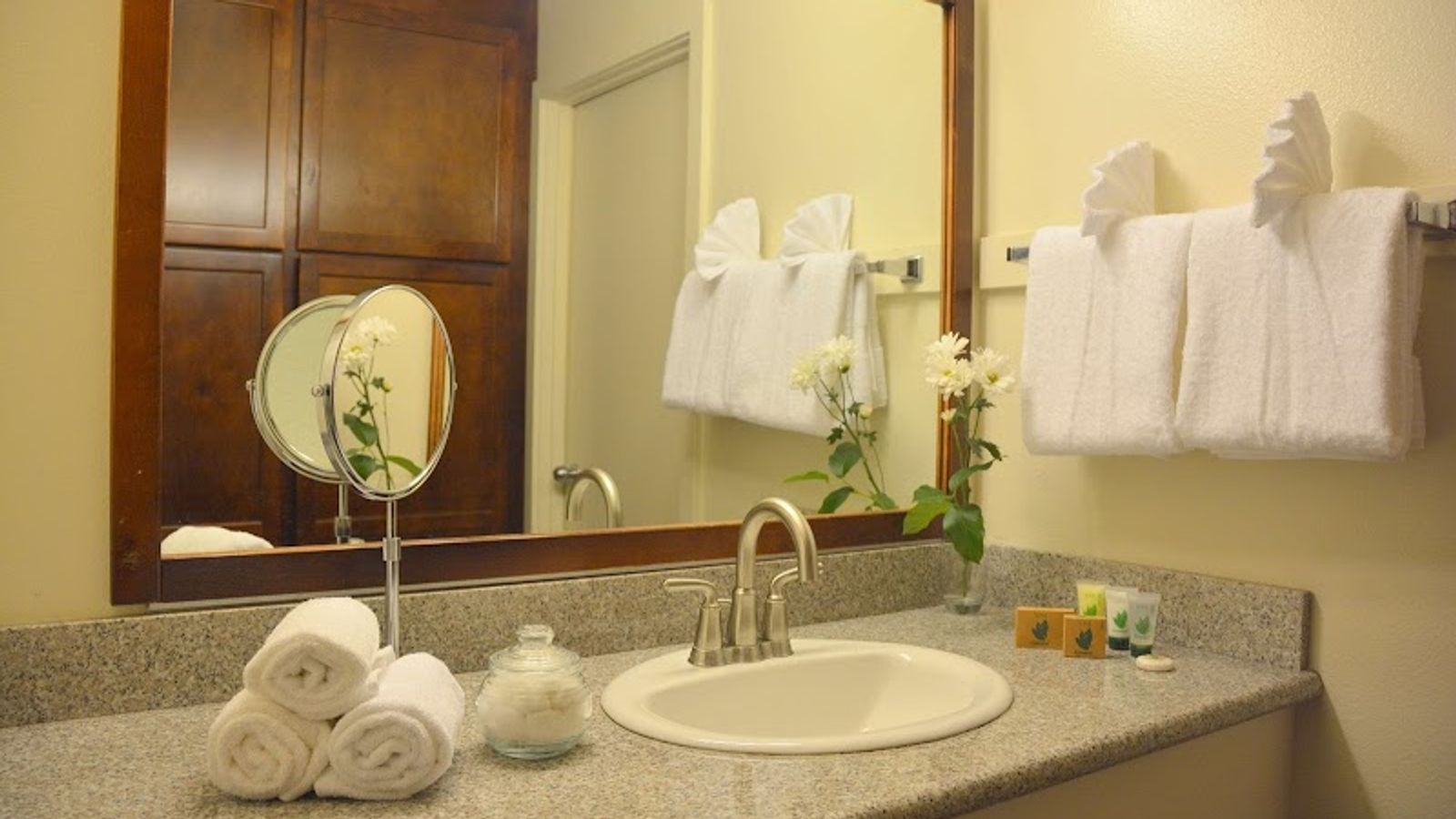 Photo of SureStay Plus by Best Western Gold Beach