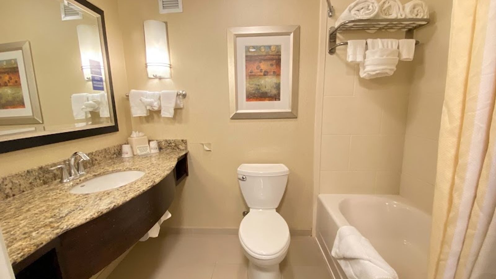 Photo of Hilton Garden Inn Eugene/Springfield - Bathroom