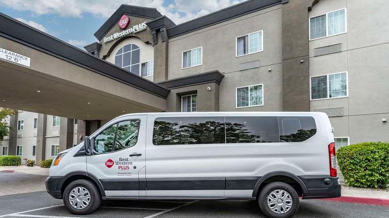 Photo of Best Western Plus Vineyard Inn