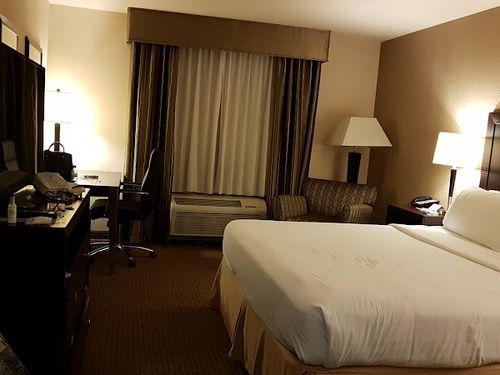 Photo of Holiday Inn Express & Suites Fresno Northwest-Herndon, an IHG Hotel