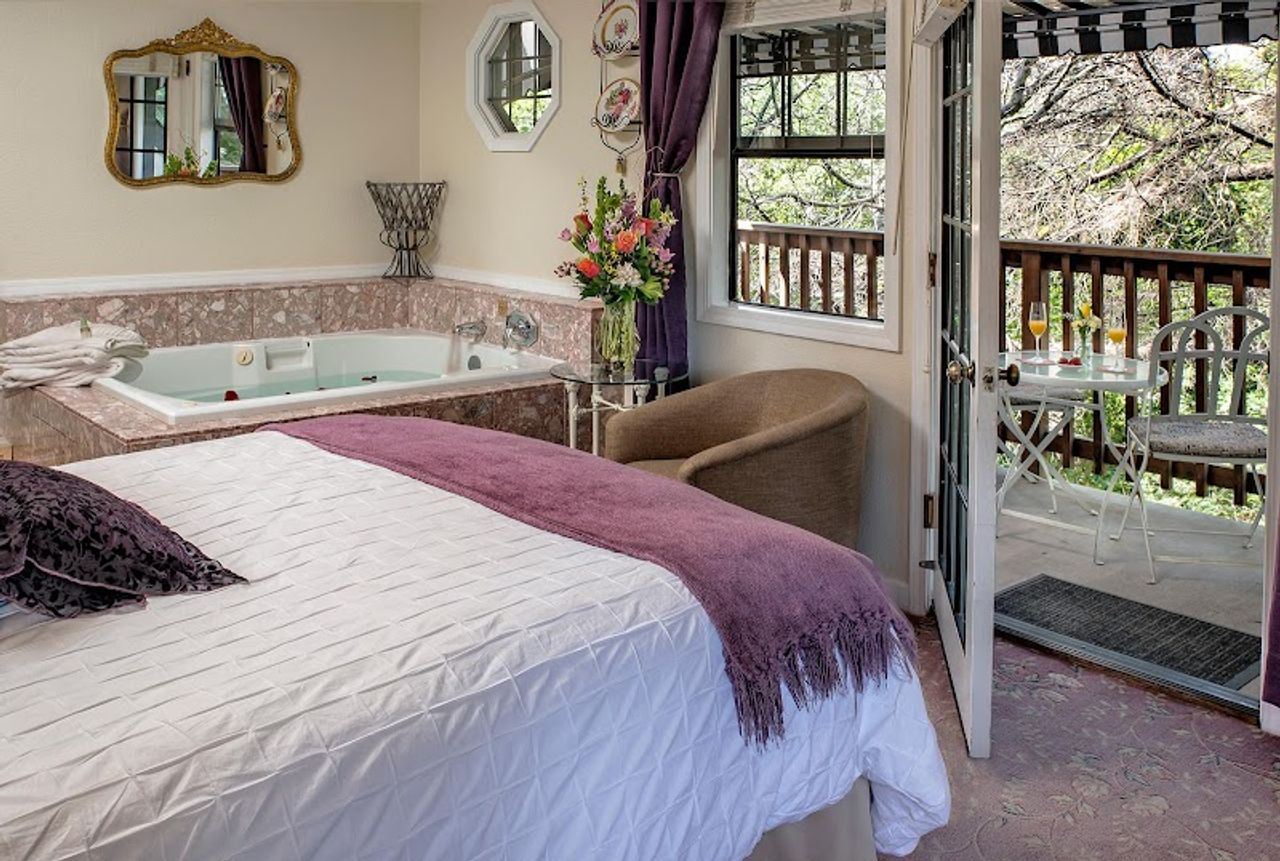 Photo of Candlelight Inn Napa Valley